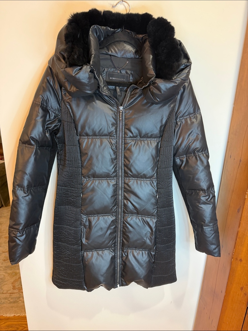 BCBGMaxAzria Black Quilted Puffer Coat with Faux Fur Trim, M